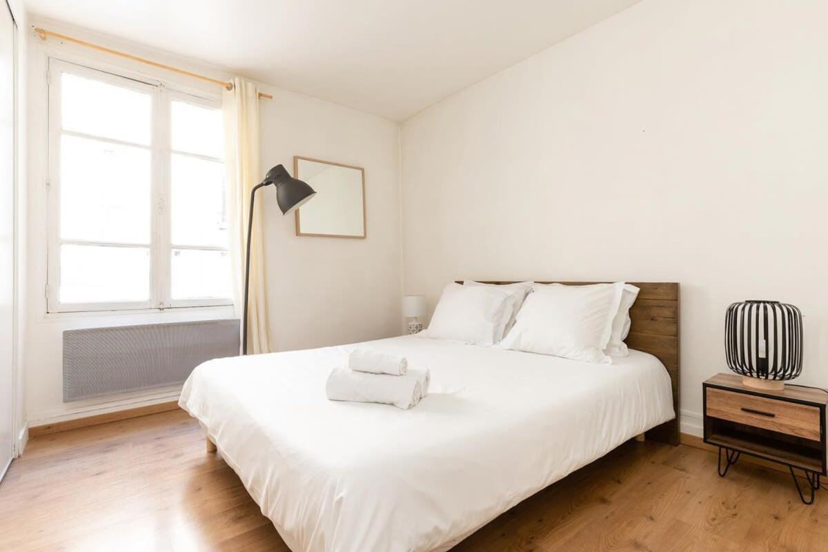 Avenue De Mars 2Br Apartment ปารีส ภายนอก รูปภาพ