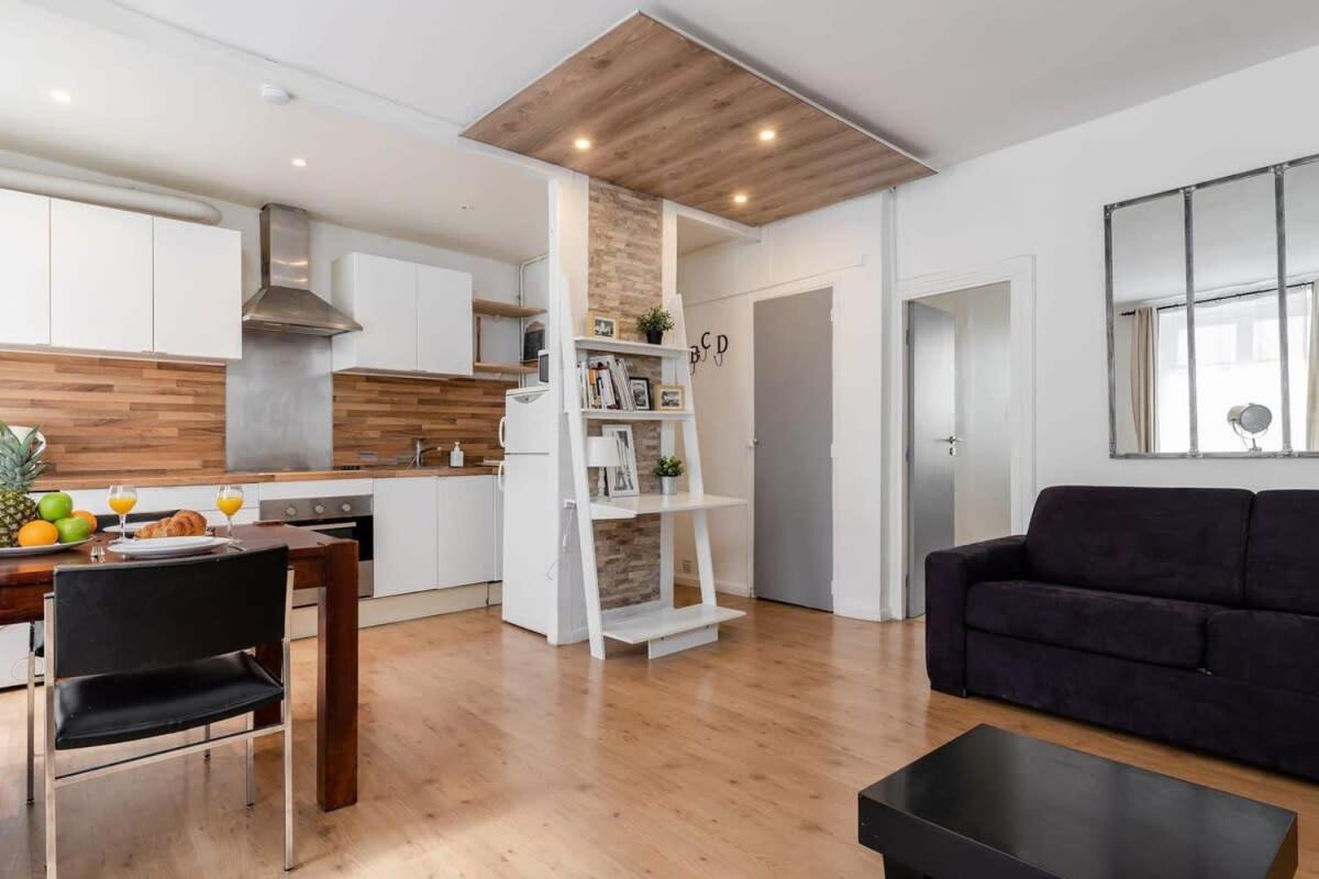 Avenue De Mars 2Br Apartment ปารีส ภายนอก รูปภาพ